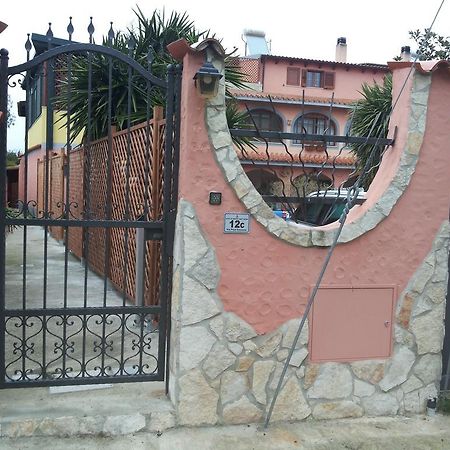 Residenza Sophie Guest House Flumini di Quartu Exterior foto